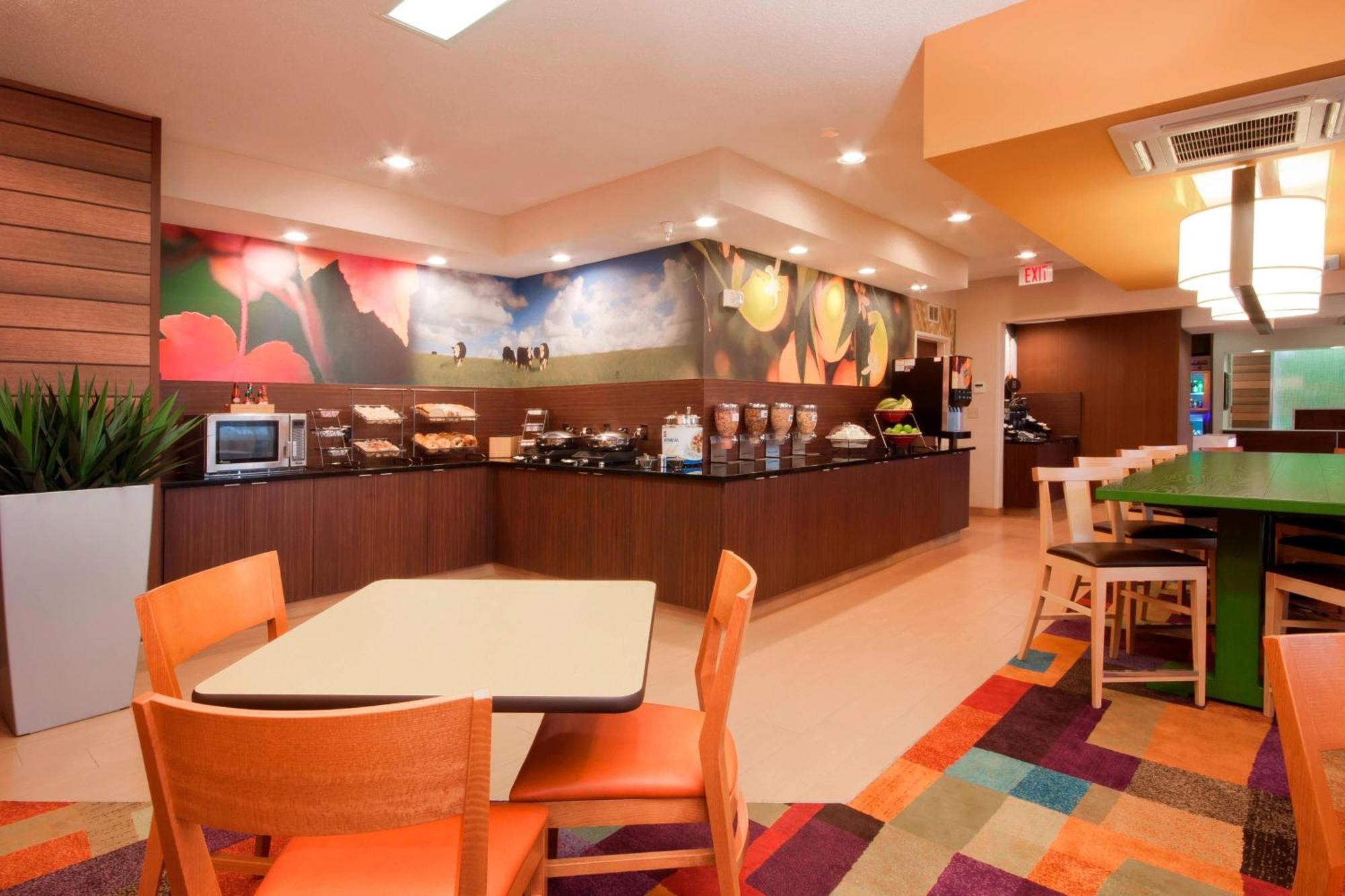 Fairfield Inn Philadelphia Airport Экстерьер фото